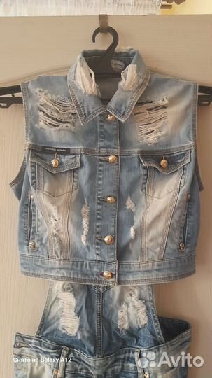 Комбинезон и жилет