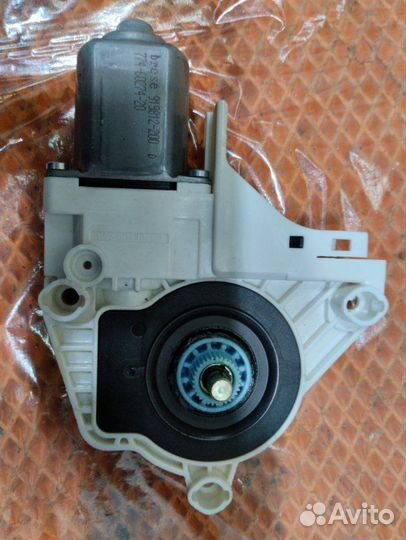 Мотор стеклоподъемника Audi A4 Iv B8 cdnb 2012