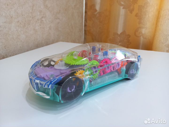 Машинка на батарейках