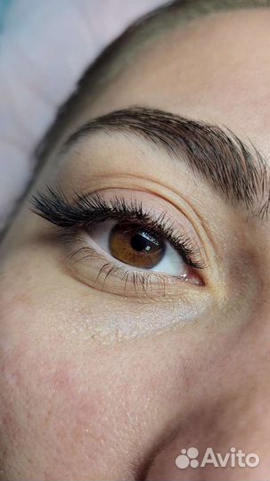 Наращивание и ламинирование ресниц Сочи
