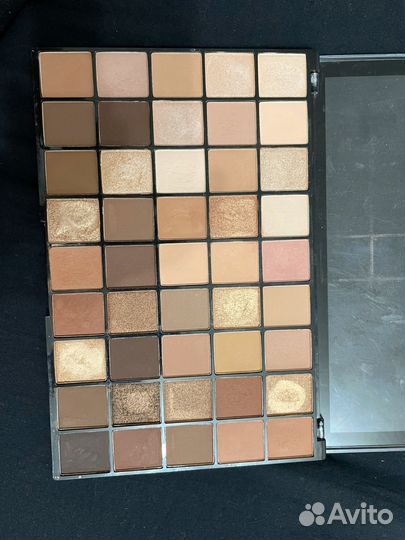 Палитра теней Revolution