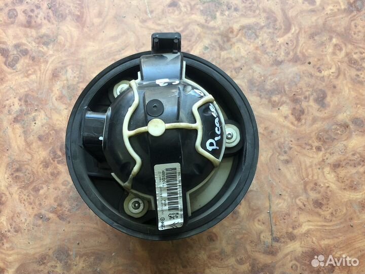 Моторчик печки отопителя Citroen Picasso C3