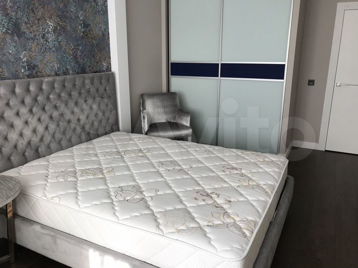 3-к. квартира, 120 м², 2/10 эт.