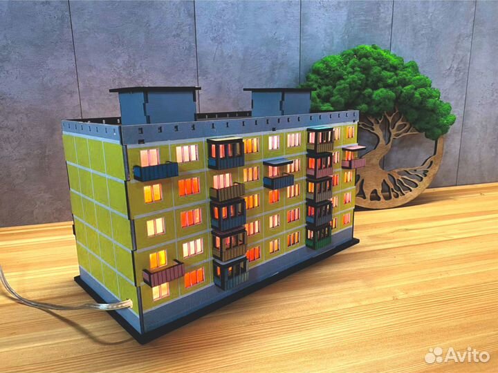 Ночник пятиэтажка