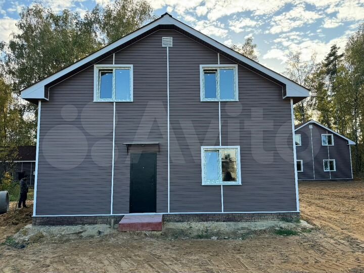 Дом 162 м² на участке 4 сот.