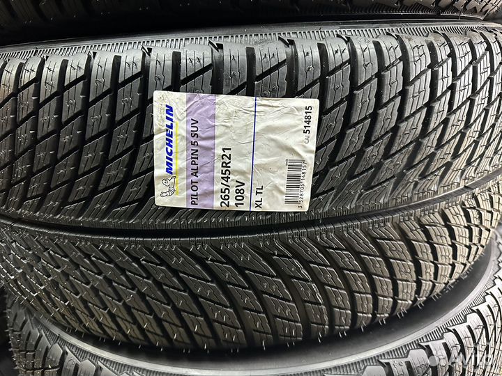 Michelin Pilot Alpin 5 265/45 R21 и 265/45 R21