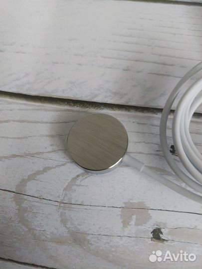 Зарядка для Apple Watch
