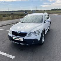 Skoda Octavia Scout 1.8 MT, 2012, 215 000 км, с пробегом, цена 1 200 000 руб.