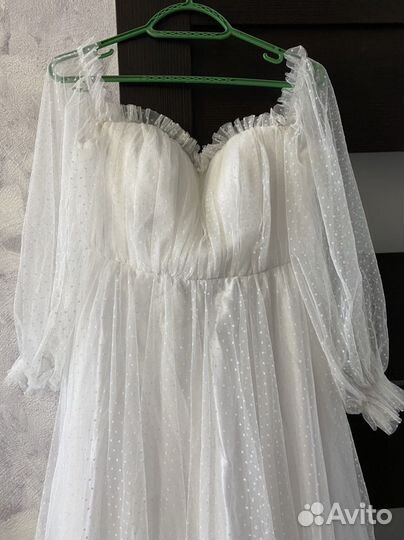 Свадебное платье