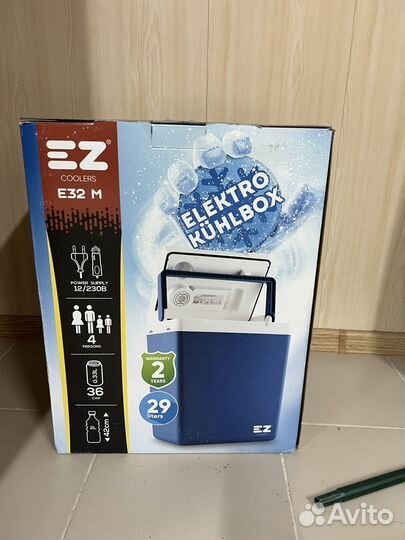 Автомобильный холодильник EZ Coolers E32M 12/230V