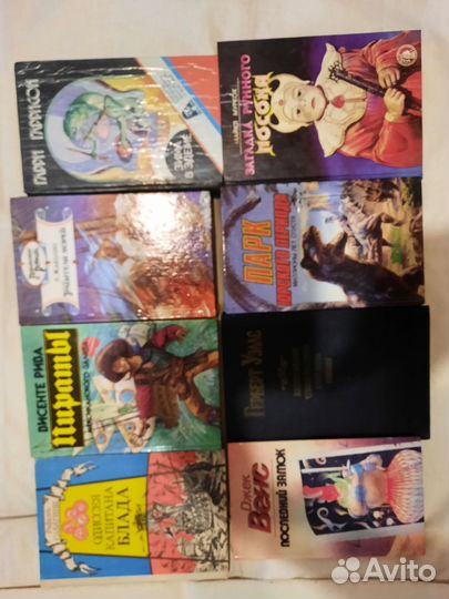 Книги детективы, фантастика, романы