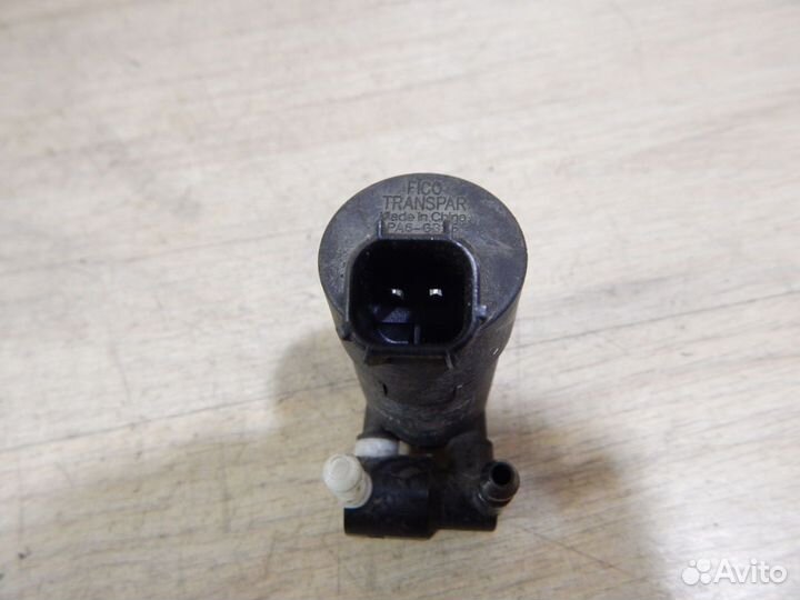 Насос омывателя стекла Ford Focus 2