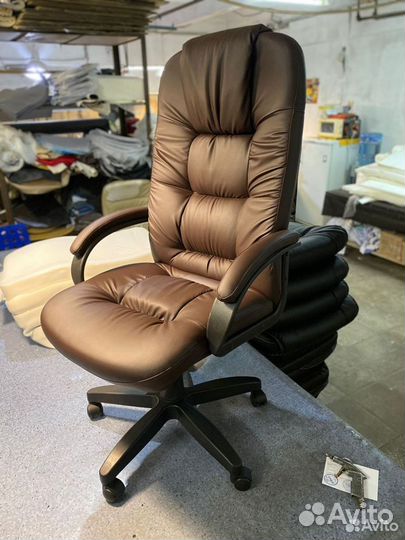 Кресло офисное