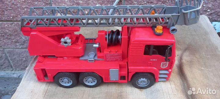 Машинка на радиоуправлении