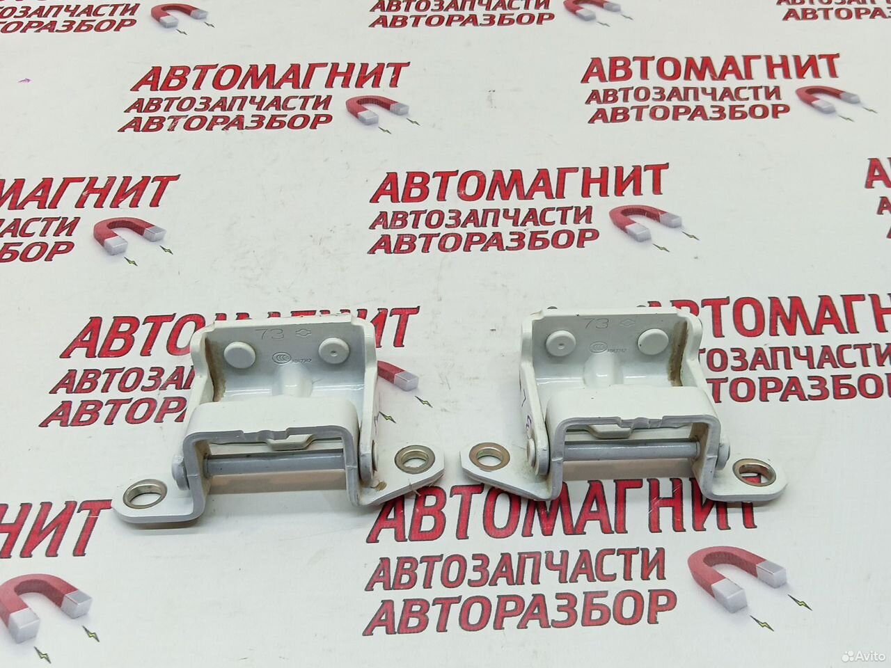 Петля крышки багажника Ниссан Икстрейл Т32