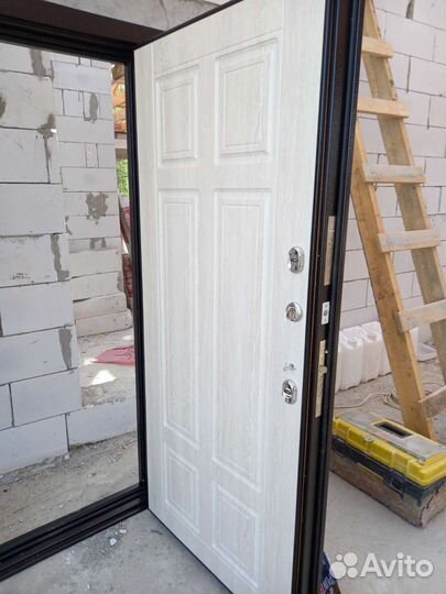 Дверь входная с терморазрывом
