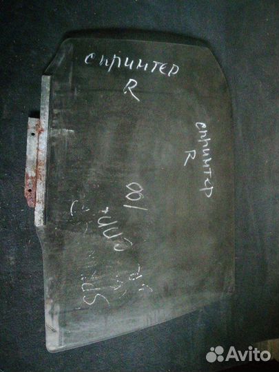 Стекло заднее правое Toyota Sprinter