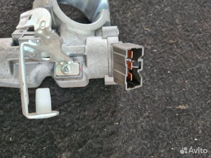 Замок зажигания Hyundai Solaris седан