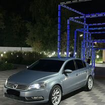 Volkswagen Passat 1.4 MT, 2012, 105 000 км, с пробегом, цена 999 999 руб.