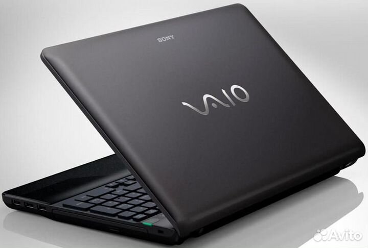 Ноутбук sony vaio SVF-1521D1RB на запчасти