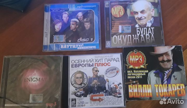 Держатель для CD компакт -дисков. CD