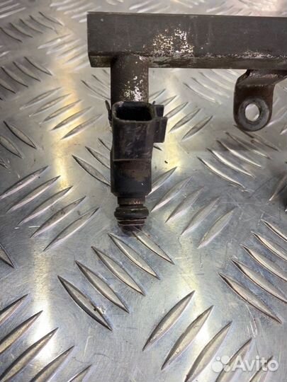 Форсунка топливная Chevrolet Aveo T250 F14D3 2007