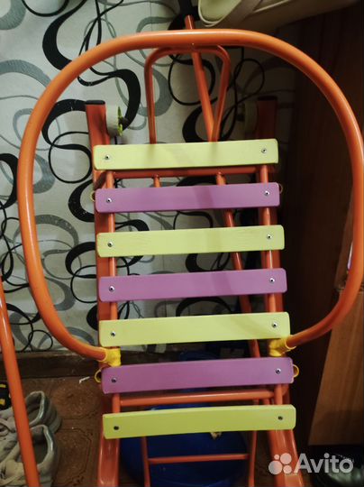 Детские санки на колесах