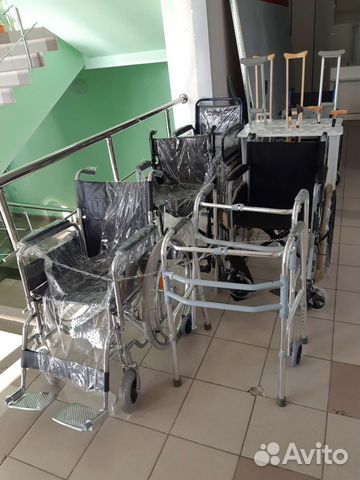 Коляска инвалидная,ходунки,трости новое