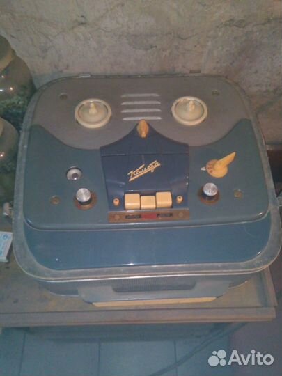 Катушечный магнитофон Комета мг-201