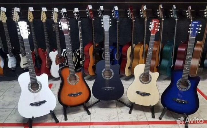 Гитара классическая Веluсci для начинающих