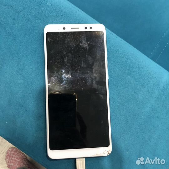 Xiaomi Redmi Note 5, 3/32 ГБ