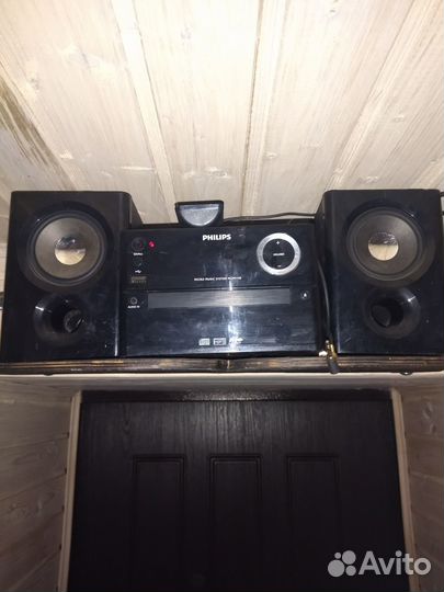Мини музыкальный центр philips