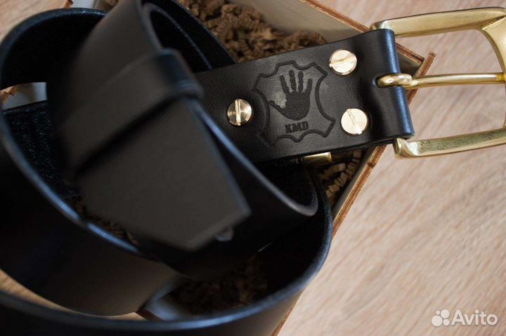 Мужской ремень чёрный кожаный ручной работы