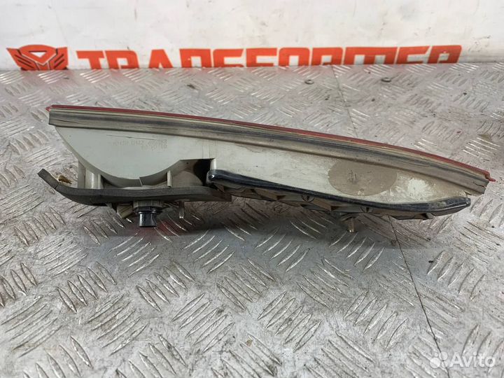 Фонарь задний противотуманный левый BMW 7-series e