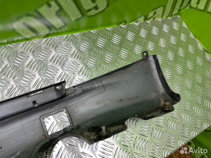 Накладка порога левая Mercedes-Benz E-Class W124