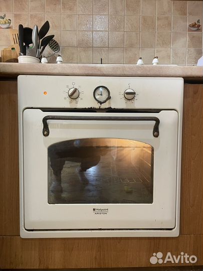 Духовой шкаф электрический Ariston