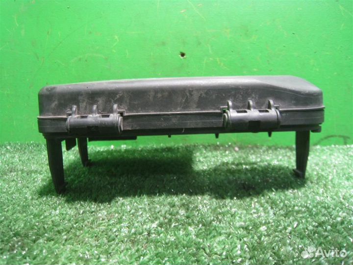 Блок предохранителей моторный Opel Corsa D 2007