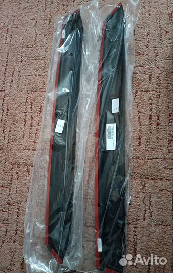 Дефлеткоры ветровики на задние окна Infiniti