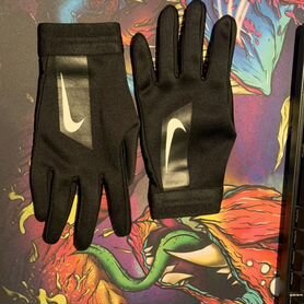 Nike gloves