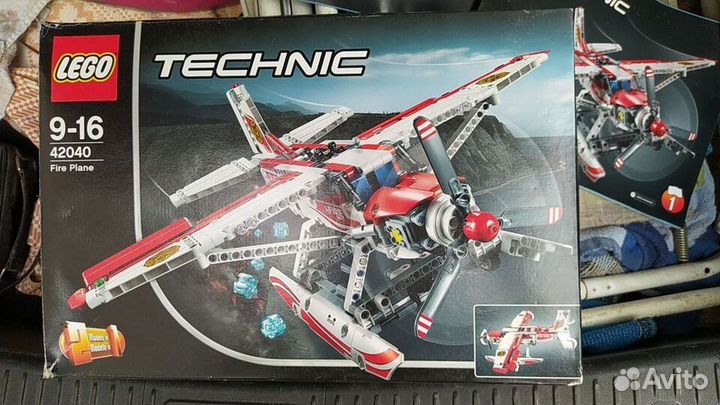 Lego Technic 42040 Пожарный гидроплан,578 дет