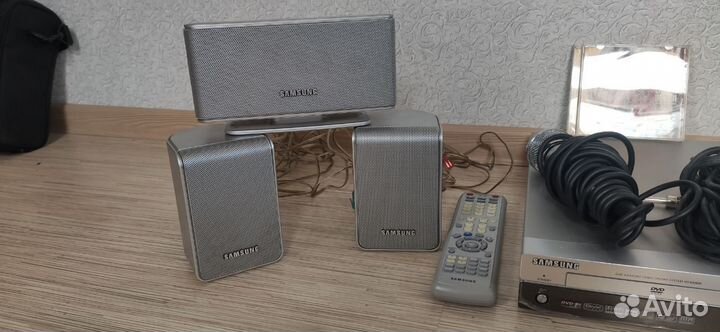 Домашний кинотеатр караоке Samsung HT-KD800T