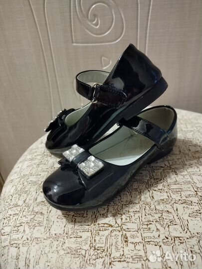 Туфли для девочки 28 размер