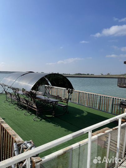 Аренда беседки на воде