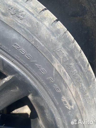 Nokian Hakka Z 255/50 R19