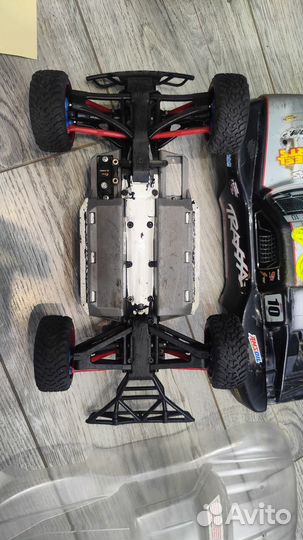 Traxxas slash 4x4, 1/16