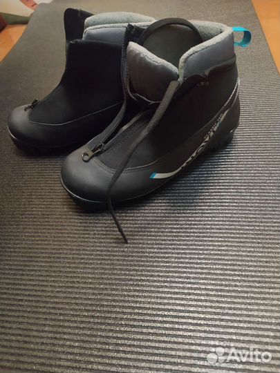 Лыжи беговые 174 см