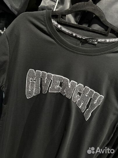 Футболка мужская givenchy