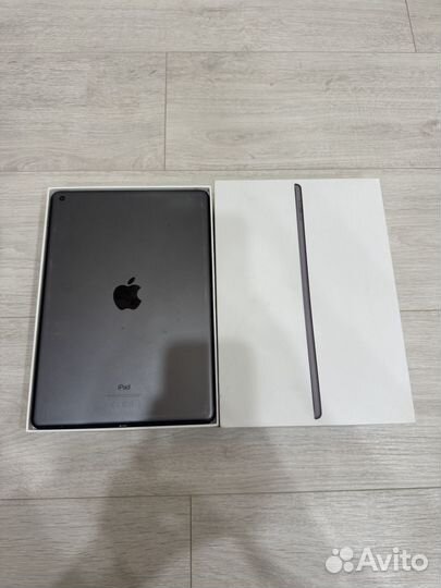 iPad 7 на запчасти