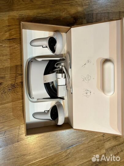 Шлем виртуальной реальности oculus quest 2 128 gb