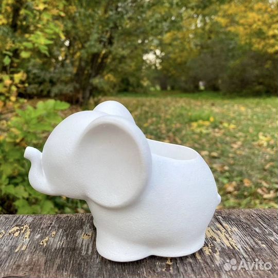 Кашпо Слоник